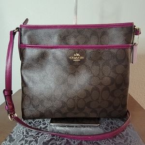 - Coach Signature Zip File Crossbody Bag Color-block